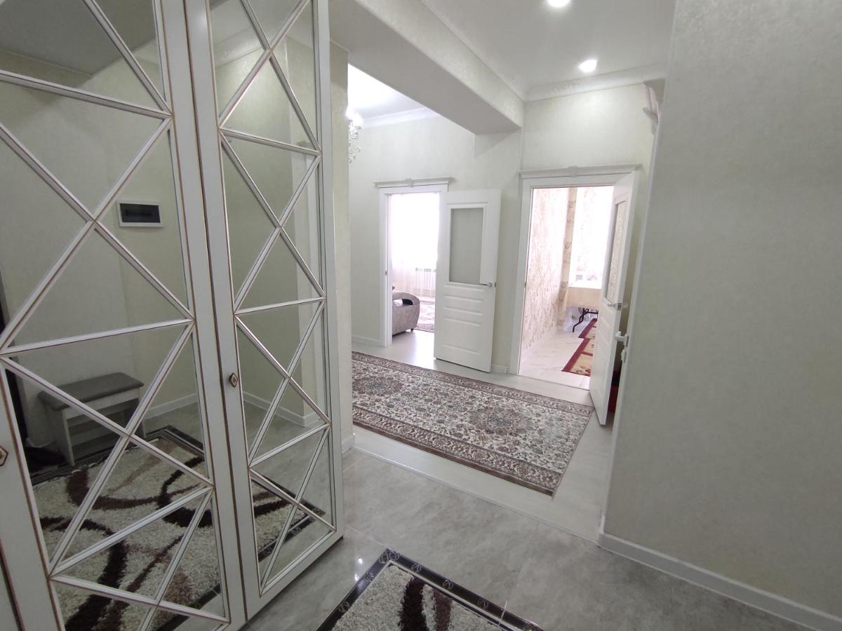 Prestigious Apartment In Bishkek Luaran gambar